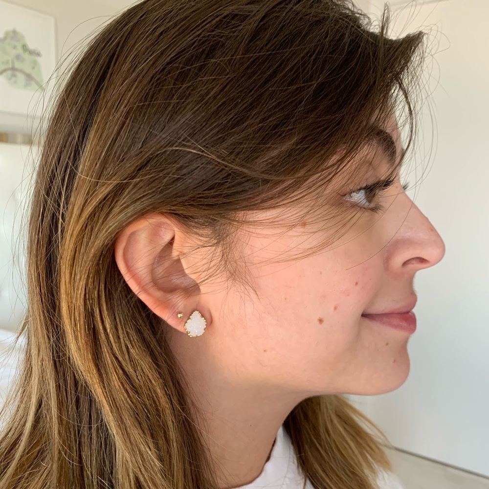 Kendra Scott Gold earrings